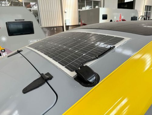 Mini-Trailer-On-Road-01