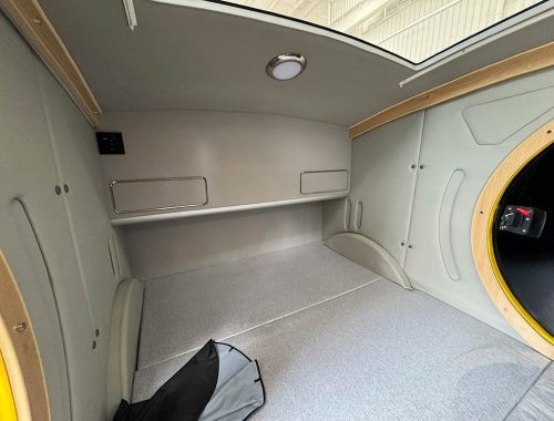 Mini-Trailer-On-Road-02