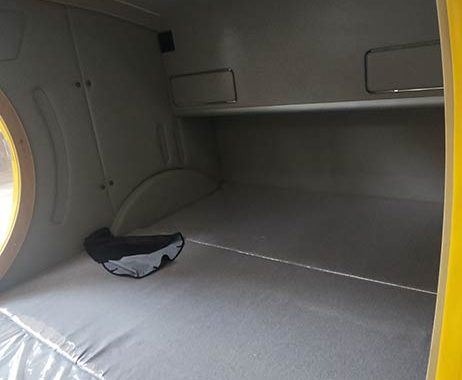 Mini-Trailer-On-Road-05