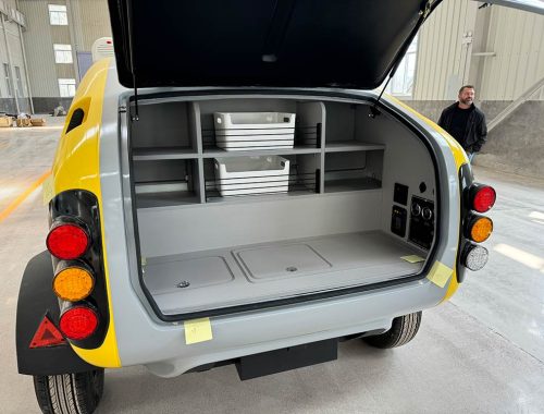 Mini-Trailer-On-Road-10