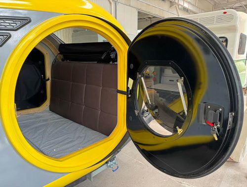 Mini-Trailer-On-Road-14