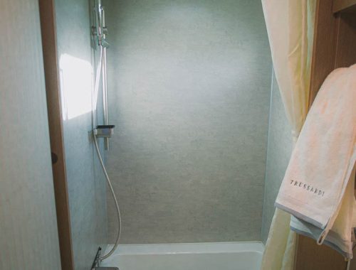 Body-capsule-for-Trucks-19